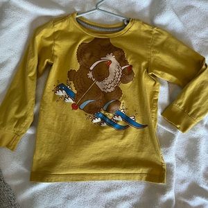 Patagonia tshirt 4 T